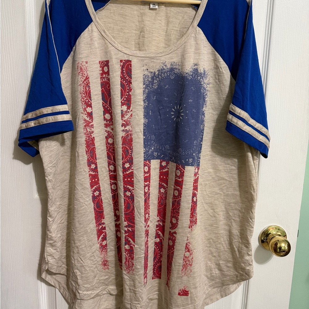 Blue and Red Graphic Short Sleeve Tee